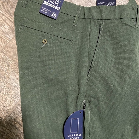 All Day Short 4-Way Stretch - Picture 11 of 12